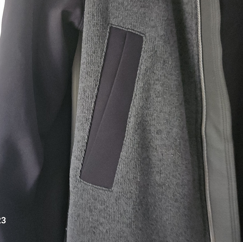 Lulu lemon sweater jacket. Black